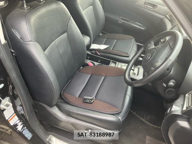 Subaru FORESTER 2011-12 7218724-16