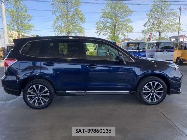Subaru FORESTER 2015-12 7218756-12