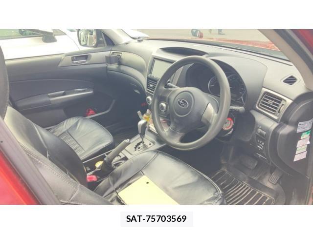 Subaru FORESTER 2012-04 7218725-21