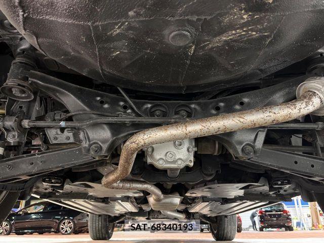 Subaru FORESTER 2017-04 7218779-18