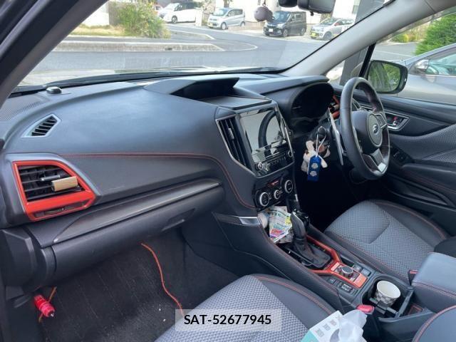 Subaru FORESTER 2018-08 7218787-11