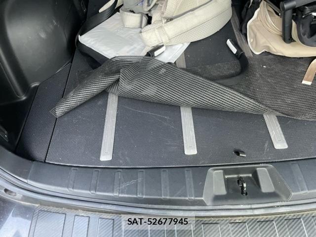 Subaru FORESTER 2018-08 7218787-23