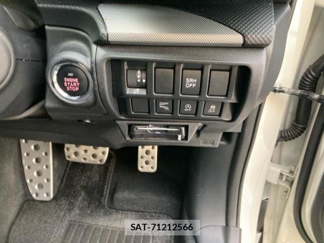 Subaru FORESTER 2019-02 7218792-13