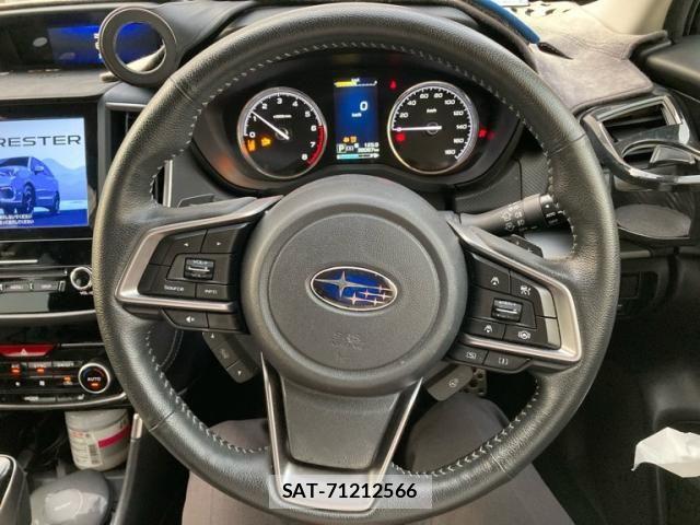Subaru FORESTER 2019-02 7218792-15