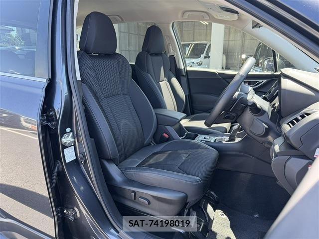 Subaru FORESTER 2018-07 7218786-14