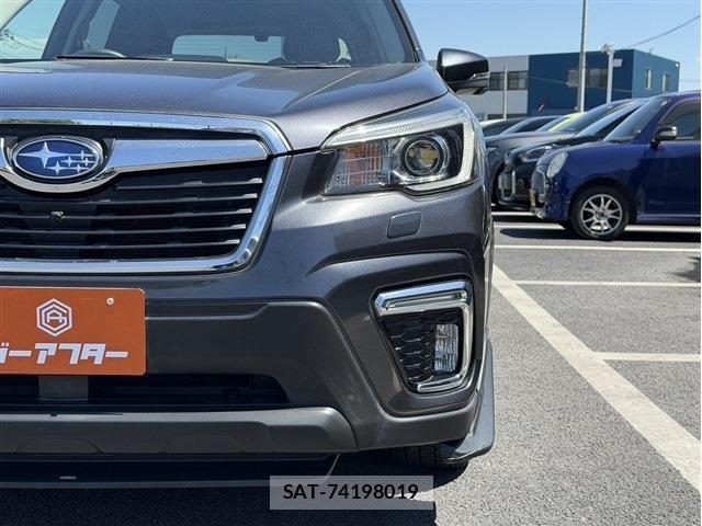 Subaru FORESTER 2018-07 7218786-25