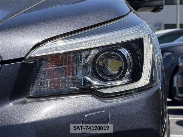 Subaru FORESTER 2018-07 7218786-26
