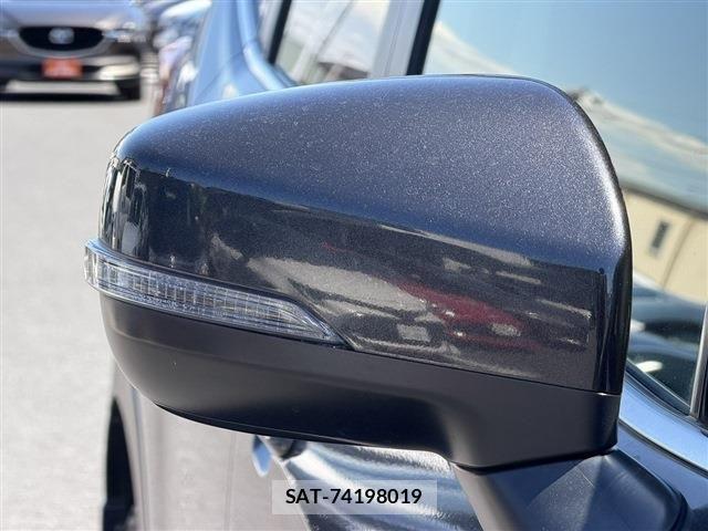 Subaru FORESTER 2018-07 7218786-28