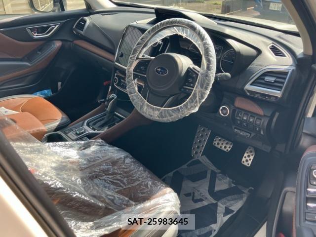 Subaru FORESTER 2022-04 7218812-10