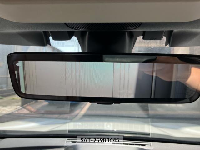 Subaru FORESTER 2022-04 7218812-25