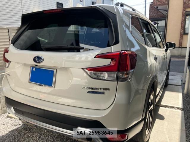 Subaru FORESTER 2022-04 7218812-2
