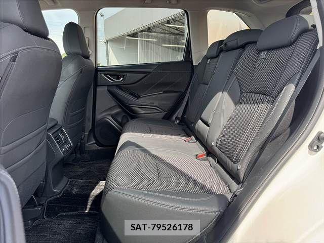 Subaru FORESTER 2024-06 7250828-17