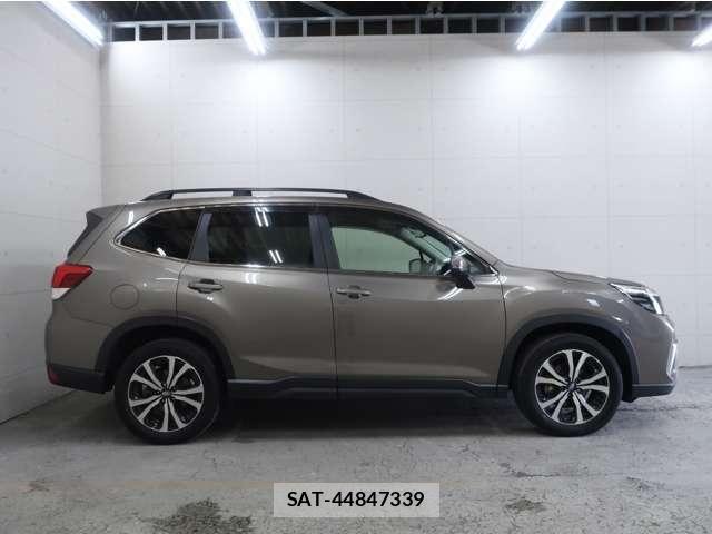 Subaru FORESTER 2018-08 7250845-8