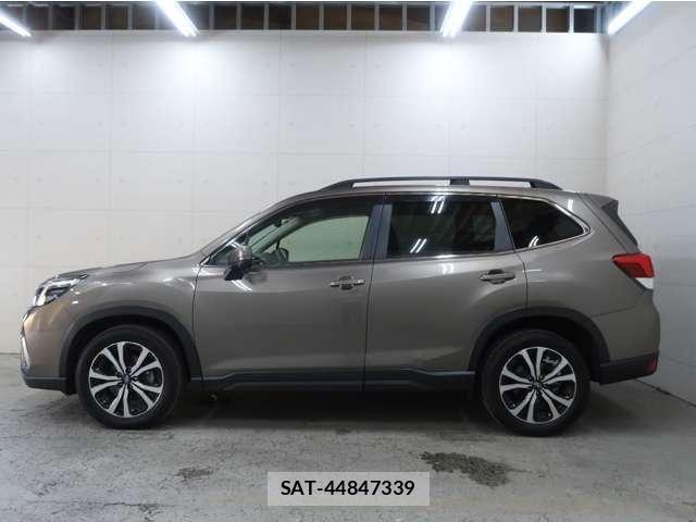 Subaru FORESTER 2018-08 7250845-9