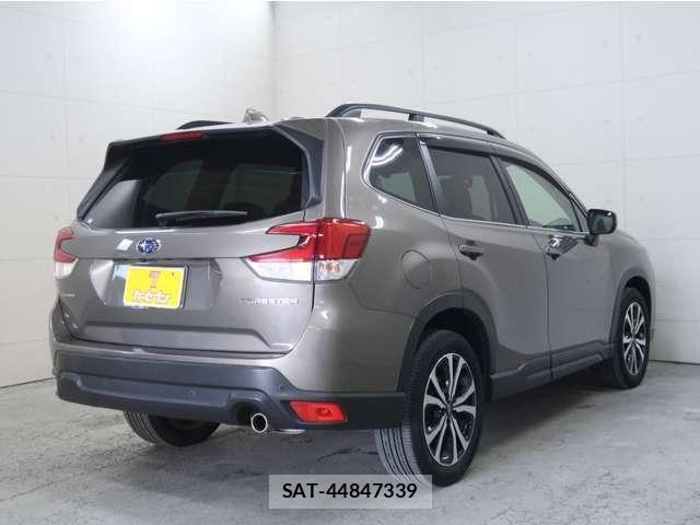 Subaru FORESTER 2018-08 7250845-11