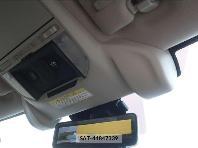 Subaru FORESTER 2018-08 7250845-19
