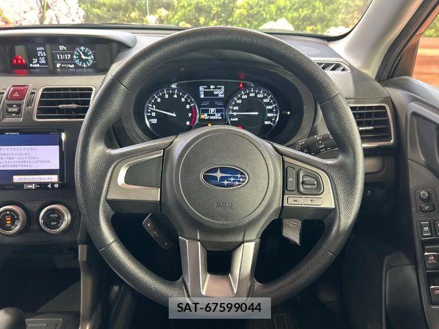 Subaru FORESTER 2017-10 7250853-10