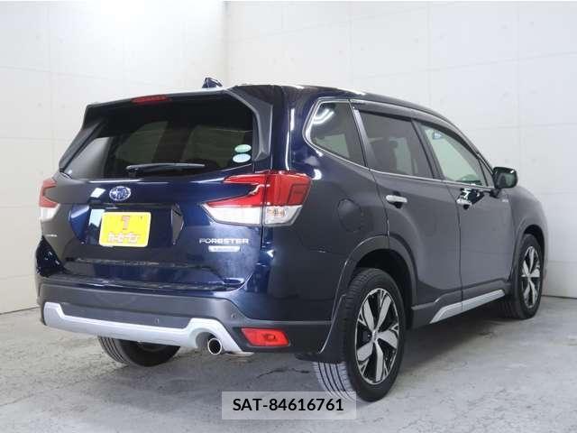 Subaru FORESTER 2019-03 7250847-12