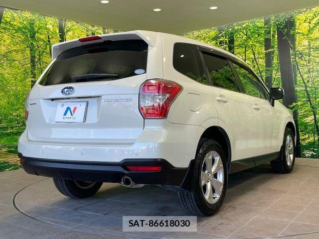 Subaru FORESTER 2014-03 7250857-16