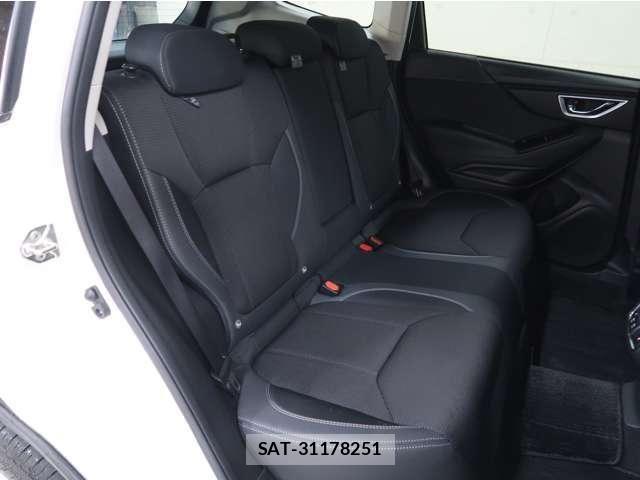 Subaru FORESTER 2018-08 7250843-8