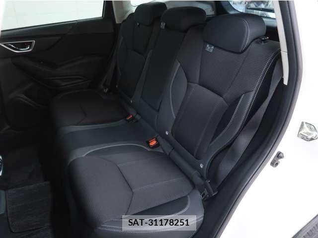 Subaru FORESTER 2018-08 7250843-9