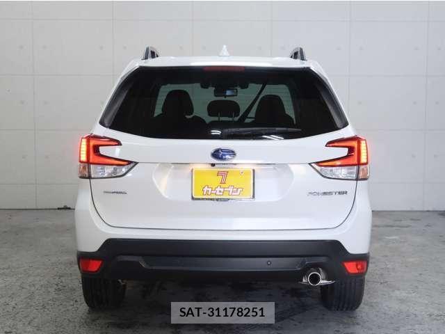 Subaru FORESTER 2018-08 7250843-14