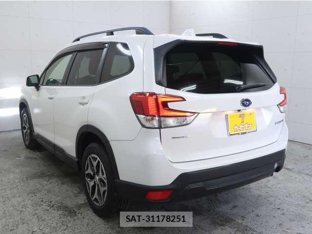 Subaru FORESTER 2018-08 7250843-15