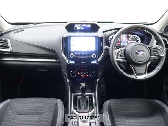 Subaru FORESTER 2018-08 7250843-1