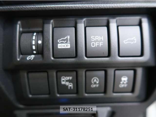 Subaru FORESTER 2018-08 7250843-4