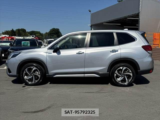 Subaru FORESTER 2022-11 7250824-10
