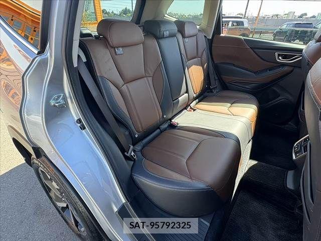 Subaru FORESTER 2022-11 7250824-19