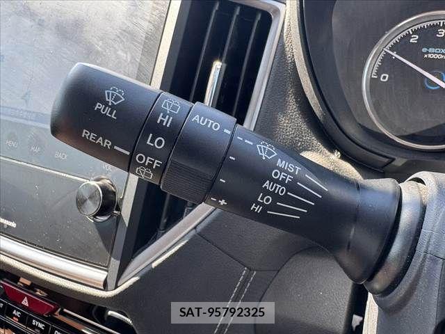 Subaru FORESTER 2022-11 7250824-24