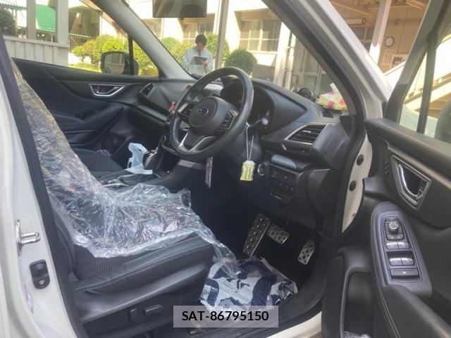 Subaru FORESTER 2019-03 7271911-10