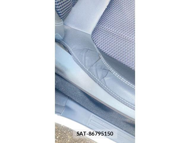 Subaru FORESTER 2019-03 7271911-23
