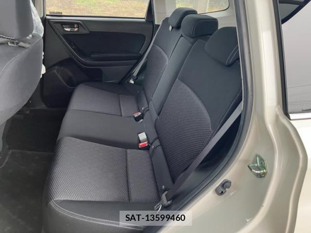 Subaru FORESTER 2013-10 7271915-8