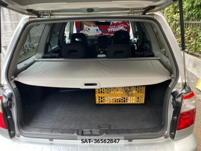 Subaru FORESTER 2001-02 7271918-11