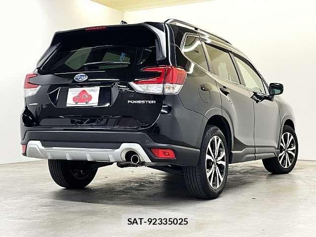 Subaru FORESTER 2019-12 7271908-2
