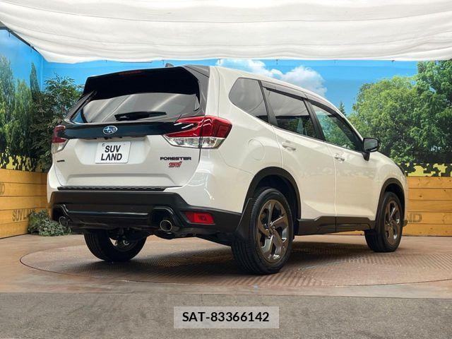 Subaru FORESTER 2024-01 7271904-16