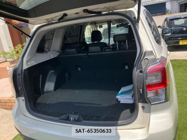 Subaru FORESTER 2017-01 7271914-10