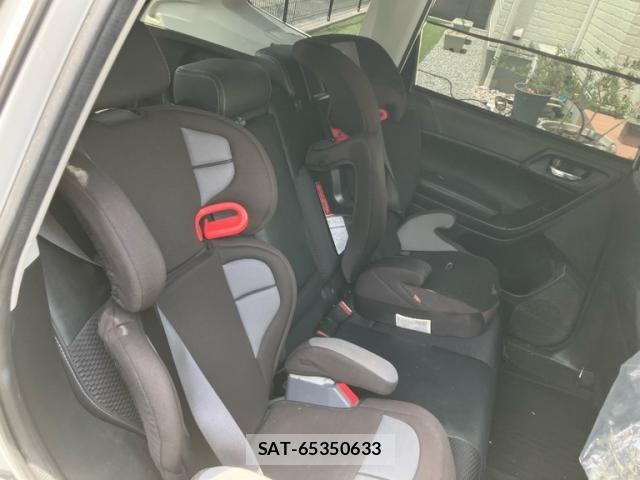 Subaru FORESTER 2017-01 7271914-18