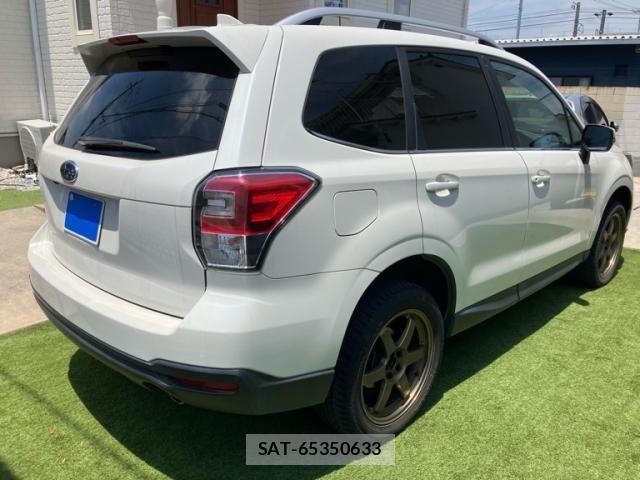 Subaru FORESTER 2017-01 7271914-1