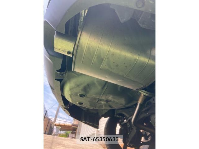 Subaru FORESTER 2017-01 7271914-28