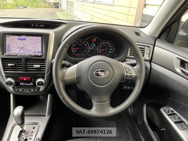 Subaru FORESTER 2011-10 7271916-13