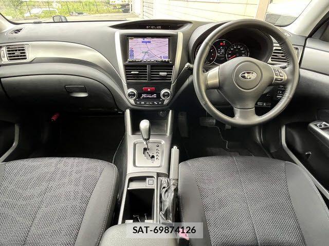 Subaru FORESTER 2011-10 7271916-1