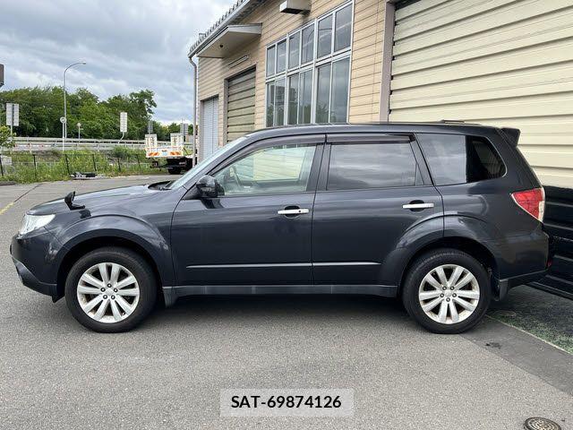 Subaru FORESTER 2011-10 7271916-23