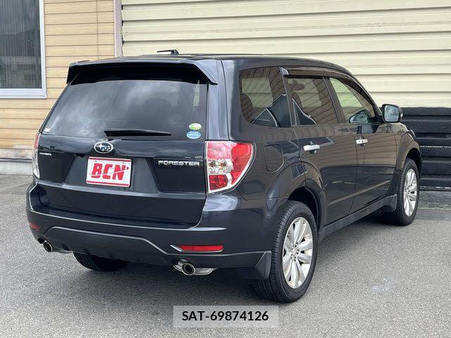 Subaru FORESTER 2011-10 7271916-2