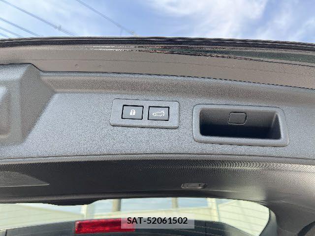 Subaru FORESTER 2019-07 7271907-21