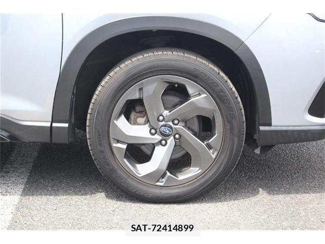 Subaru FORESTER 2023-01 7327130-13