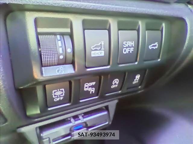 Subaru FORESTER 2021-01 7327127-20