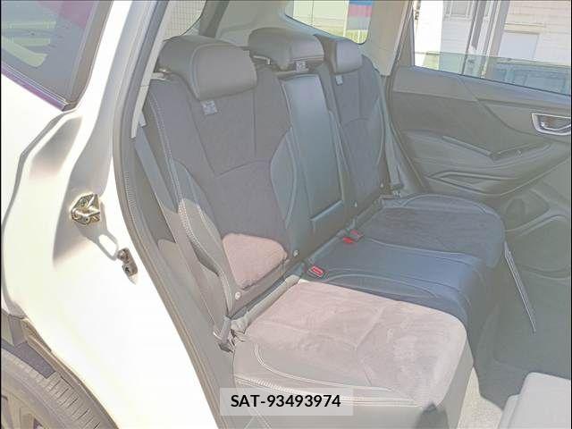 Subaru FORESTER 2021-01 7327127-26